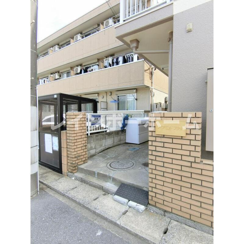 ダイアモンドフラット【仲介手数料：50％OFF】対象物件！のエントランス|建物の内部です