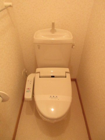 アールト　Ａ棟のトイレ|落ち着いたトイレです