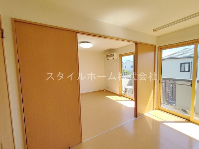 ウィルモア仙路の和室