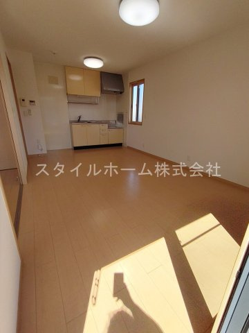ウィルモア仙路の居間・リビング