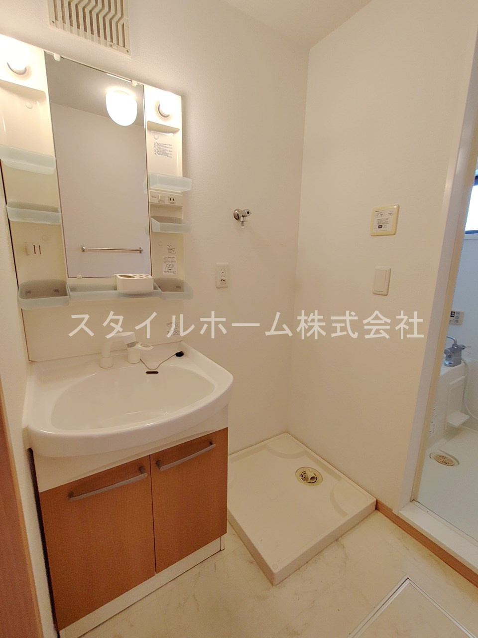 ウィルモア仙路の洗面所