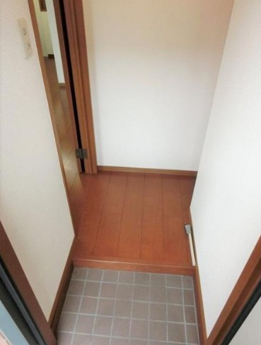 ステラ今川の玄関