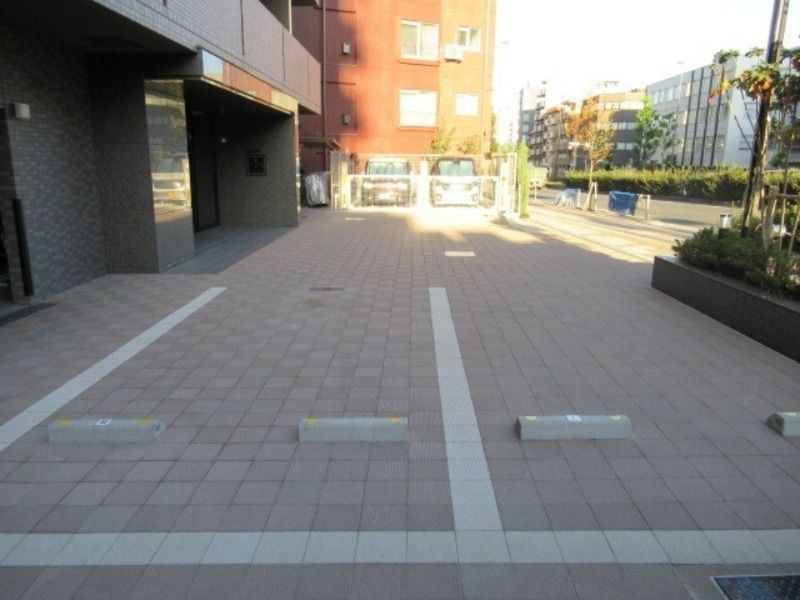 ルーブル中板橋弐番館の駐車場