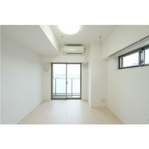 【居間・リビング】 | レスピール川崎 | 6帖のお部屋です。