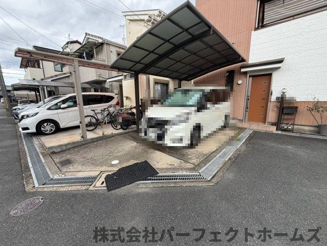 北中振4丁目戸建の駐車場|駐車場があります