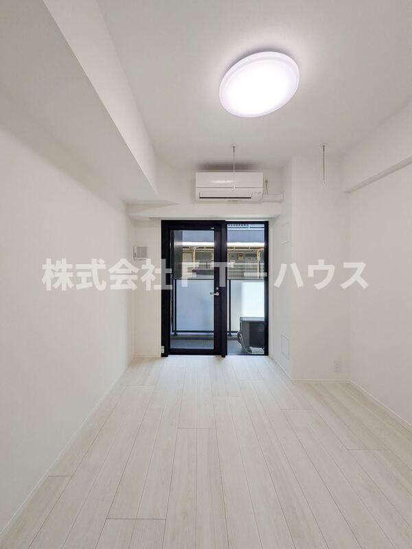 S-RESIDENCE原木中山azureの居間・リビング