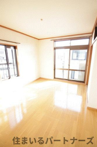 フォーサム・コガの居間・リビング|おしゃれな居間です