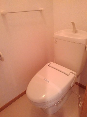 バンノーガーデンのトイレ|清潔感のあるトイレです