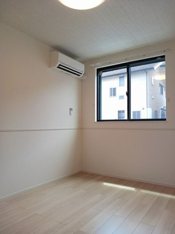 レティシアⅡの内装|内装は落ち着いています