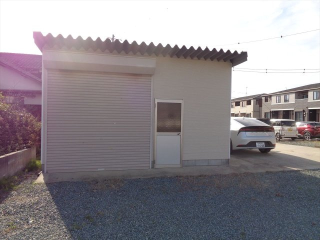 馬場一戸建(久泉)のその他|物置付きです♪