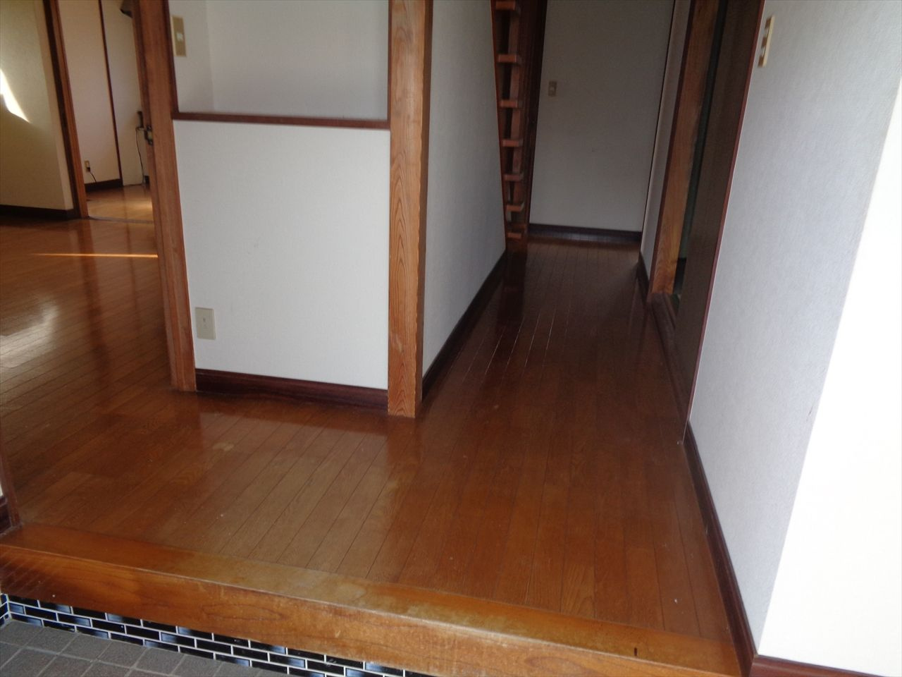馬場一戸建(久泉)の玄関