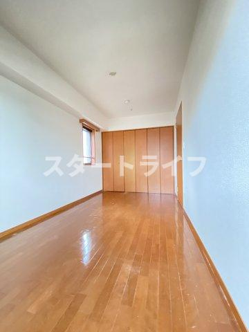 大阪市淀川区西中島５丁目の賃貸マンションの収納