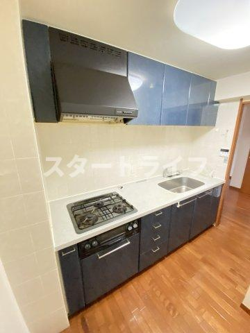 大阪市淀川区西中島５丁目の賃貸マンションのキッチン