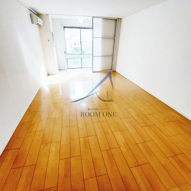 ソレックスハイムの居間・リビング|洋室のお部屋です。