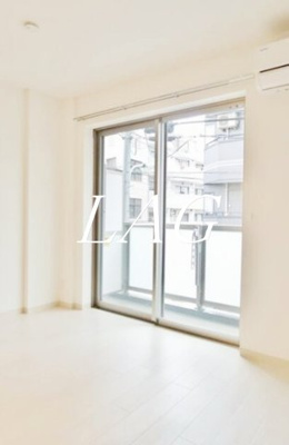 【居間・リビング】 | フォレストバレー豊町 | 洋室のお部屋です。