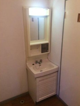 フロムセカンドの独立洗面台