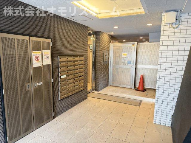 リファイズ品川南のエントランス
