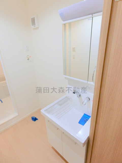 シャルールの洗面所|洗面脱衣所　独立洗面台　洗濯機置き場