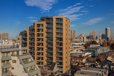 【外観】 | ディームス方南町 | 鉄筋コンクリート造のがっちりとした建物。