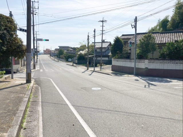 田川市大字糒 土地の前面道路含む現地写真|北東側道路：幅員15.09ｍ