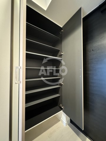 S-RESIDENCE難波大国町Tresの収納|S-RESIDENCE難波大国町Tres　(エスレジデンスナンバダイコクチョウ)　収納