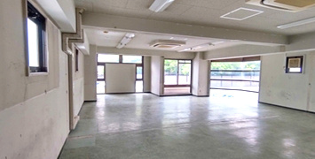 ロマネ沢ノ町の内装