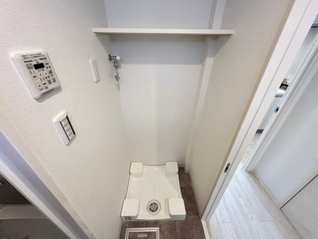 Alivis北梅田の洗面所