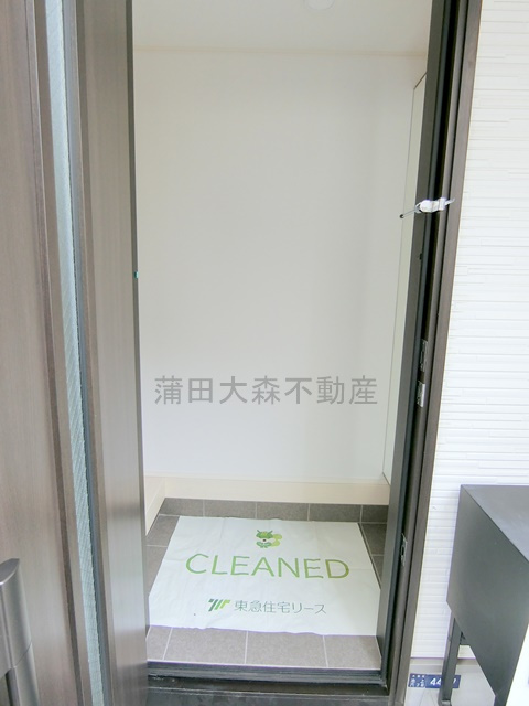 Kolet蓮沼#02の玄関