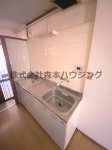 【キッチン】 | 　四條畷市中野新町11テラスハウス | 使いやすいキッチンです