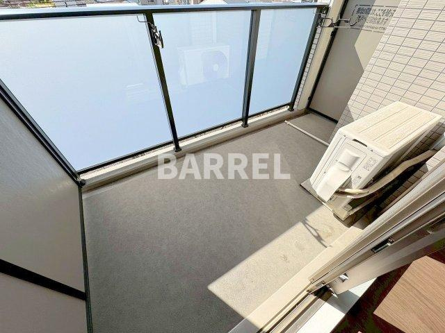 レジュールアッシュ淡路駅前のバルコニー