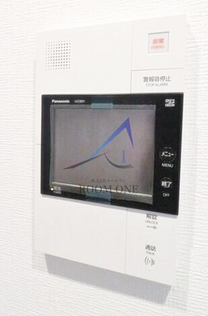 リヴェール赤坂のセキュリティ|モニター付インターホンです。