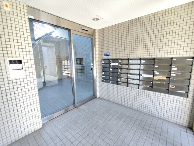 セリオ五番館のロビー