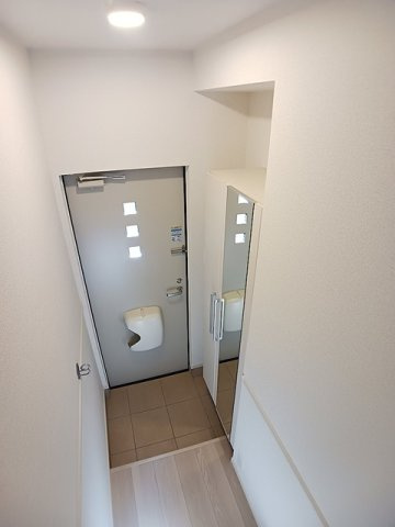 グレイスメゾン　Ａの玄関