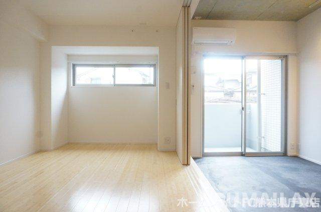 熊本市東区下南部２丁目の賃貸マンションの洋室
