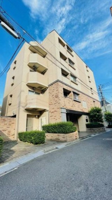 【外観】 | ラクラス杉並方南町 | 鉄筋コンクリート造のがっちりとした造り。