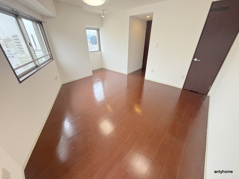 レジデンス本町　仲介手数料無料の寝室