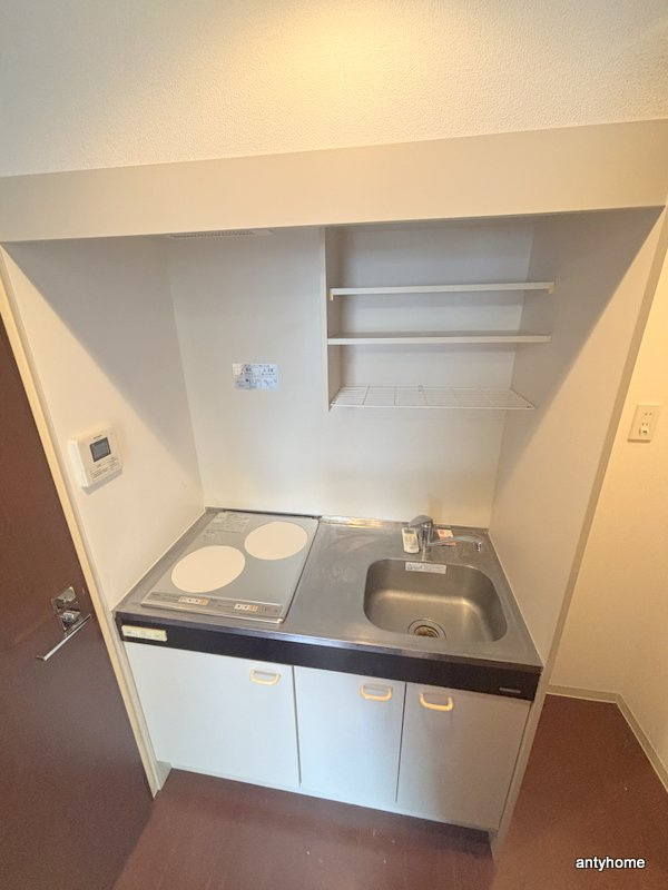 レジデンス本町　仲介手数料無料のキッチン