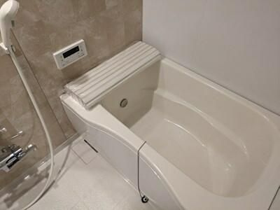 ＧＲＡＮＤ　ＨＩＬＬＳ　ＩＫＥＪＩＲＩの浴室|きれいなお風呂です