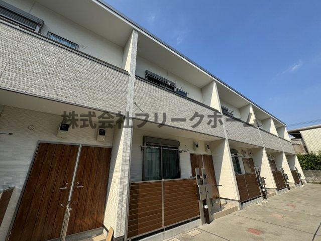 武蔵野市関前５丁目のアパートの外観