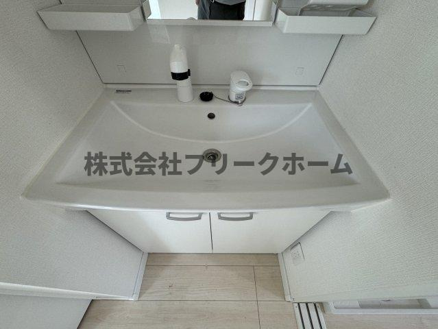 武蔵野市関前５丁目のアパートの洗面所