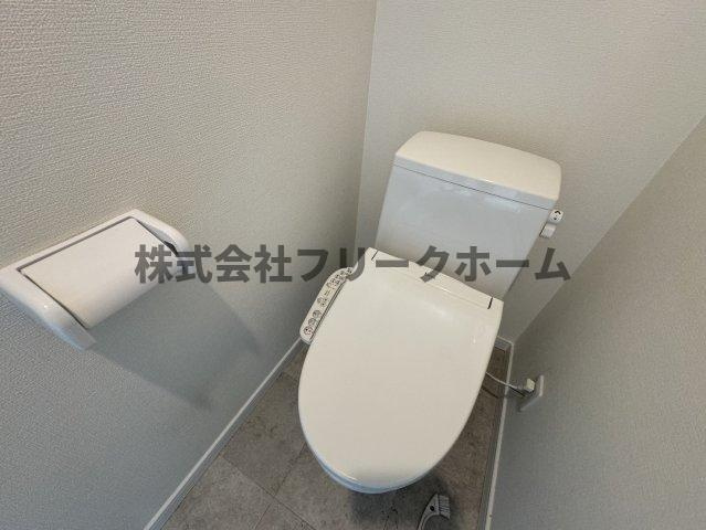 武蔵野市関前５丁目のアパートのトイレ
