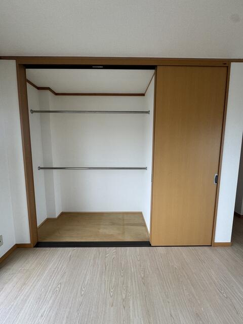 押立貸家の収納