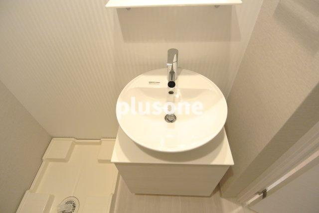 サムティ難波VIVOの独立洗面台