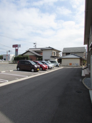 【駐車場】 | パールなごみ | 駐車場