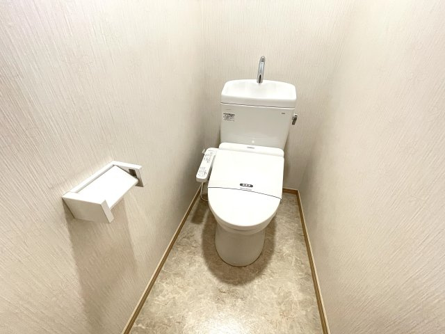 ライフタウニーC街区2号棟のトイレ