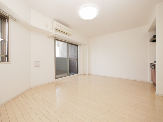 S‐RESIDENCE　Hommachi　Marksの居間・リビング