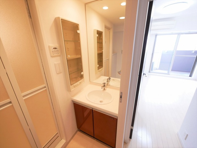 S‐RESIDENCE　Hommachi　Marksの洗面所