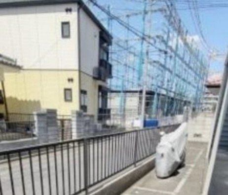 メイプル柳瀬川の駐車場|駐輪スペースです