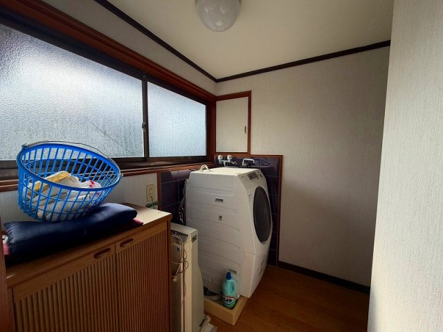 ■□米子市彦名町戸建□■のランドリースペース