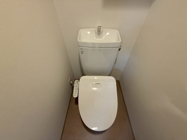 QCフラット北堀江のトイレ